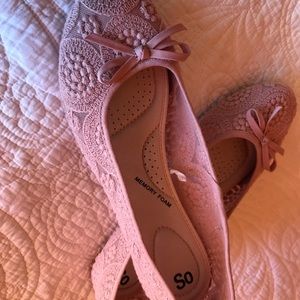 Rose Lace Flats